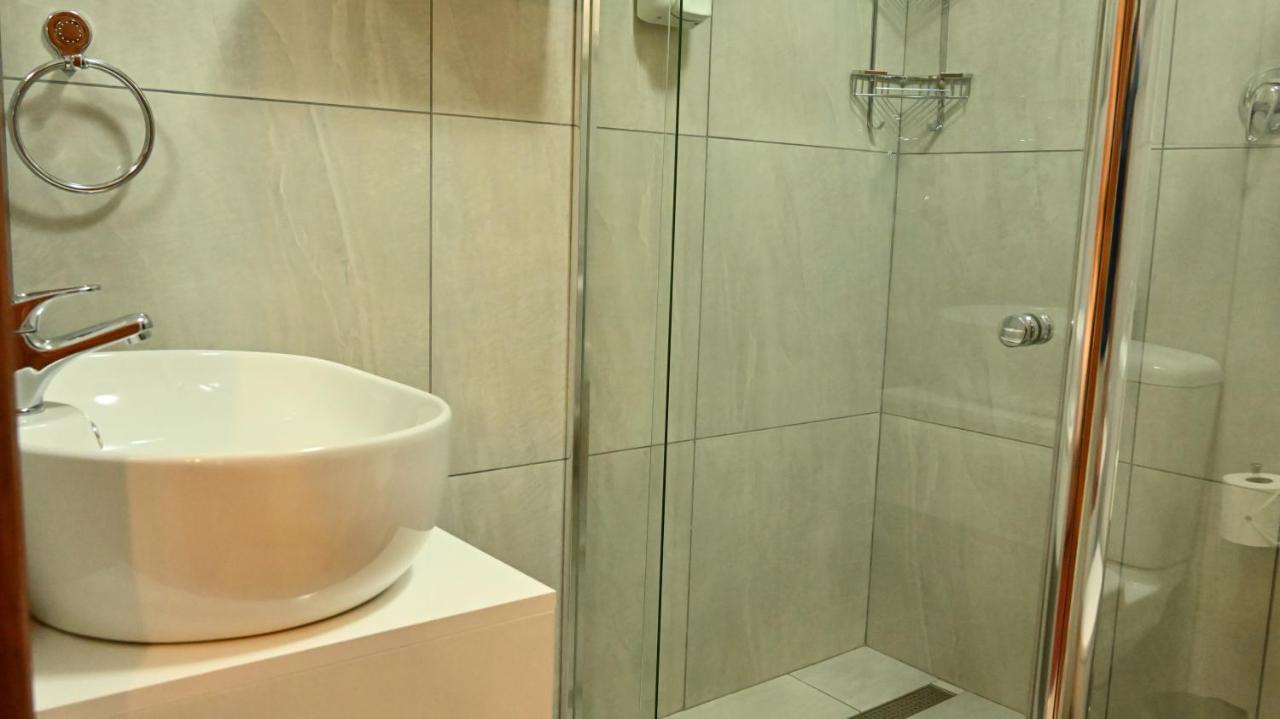 Lamor Guest House Middelburg  Bagian luar foto